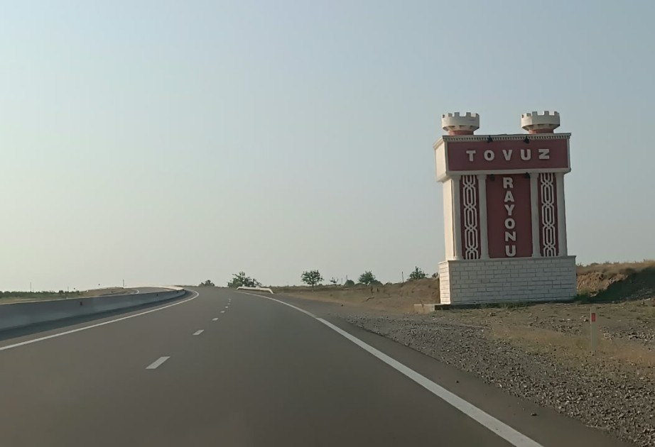 Tovuzda avtomobil piyadanı vuraraq öldürüb