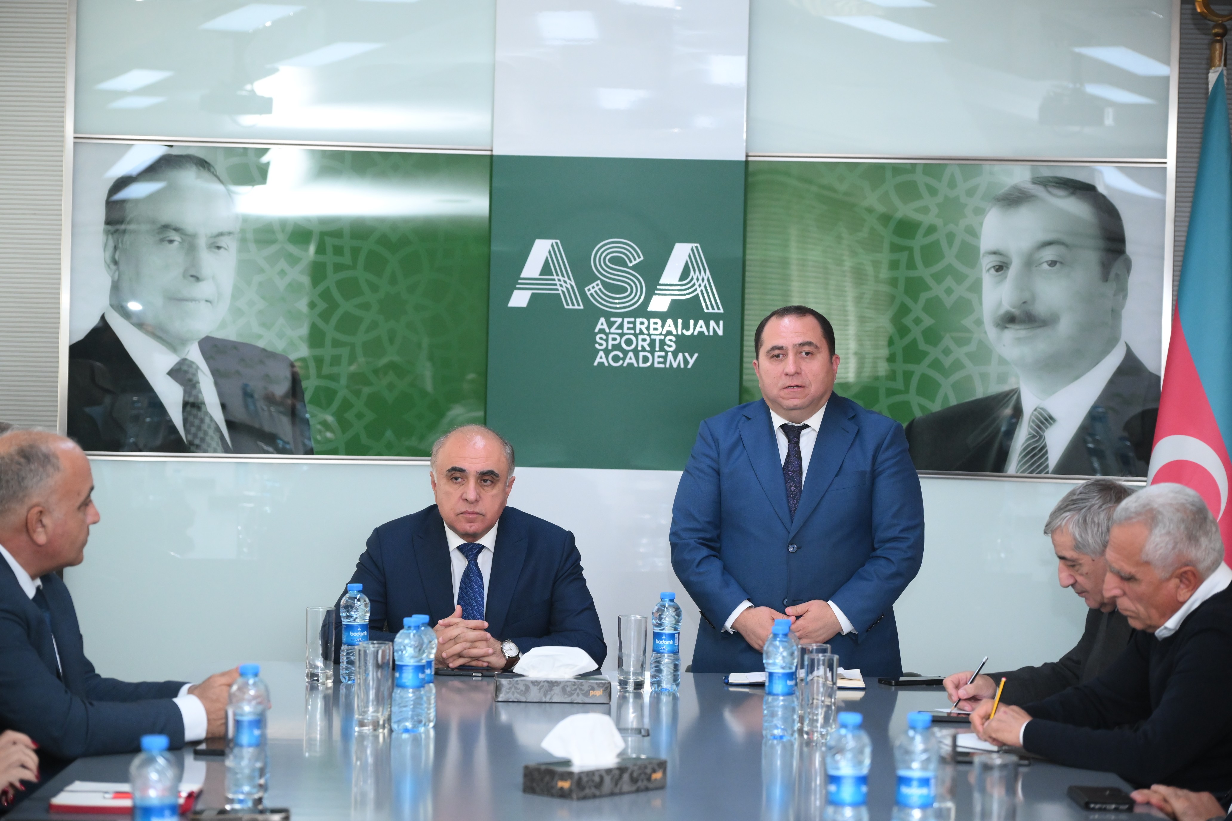 YAP Nərimanov rayon təşkilatının Ərazi Partiya Təşkilatlarında VIII Qurultaydan irəli gələn məsələlərlə bağlı görüş keçirilib